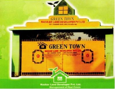 GREEN TOWN